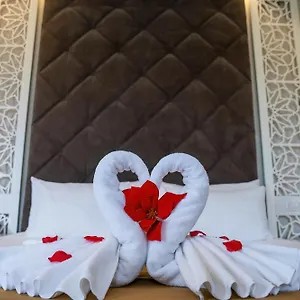 Hotel Vinea Resort&spa, Arape-Rashbulli